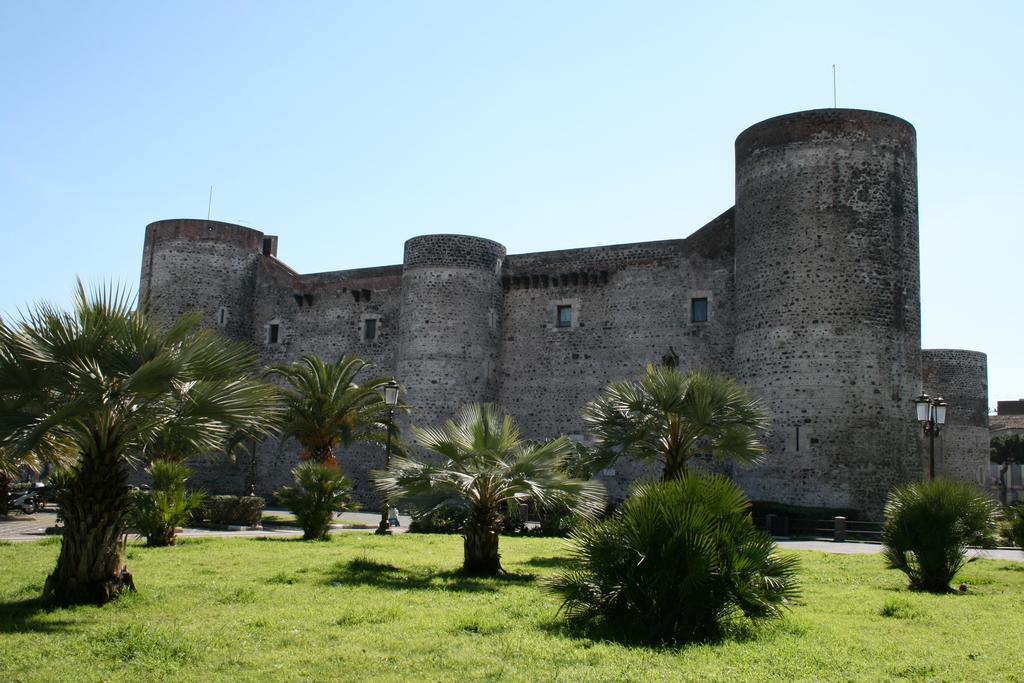 New Rubik'S Castle Otel Katanya Dış mekan fotoğraf
